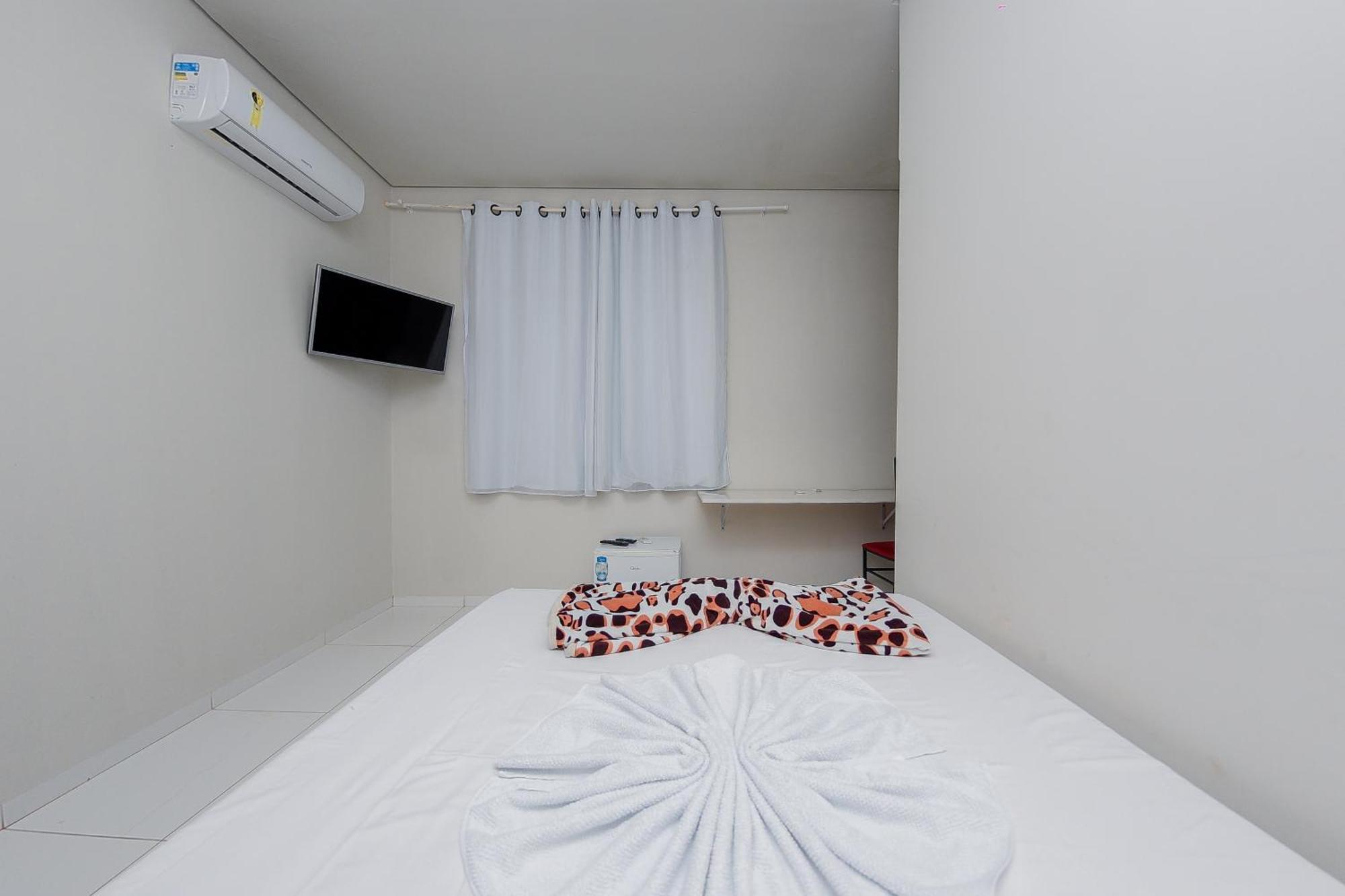 Hotel Rolim Rolim de Moura Экстерьер фото
